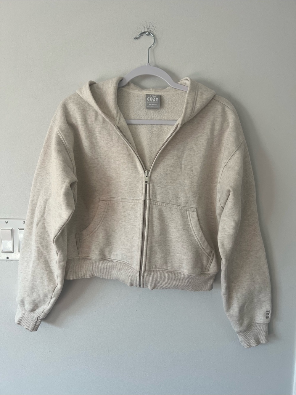 TNA Cozy Aritzia Boyfriend Crop Hoodie Fleece Full Zip Cream Womens Small S